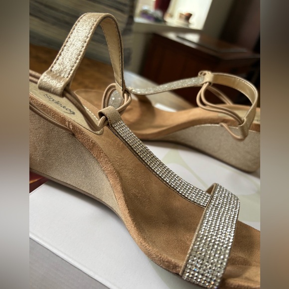 Style & Co Milano elegant sparkly rhinestone strappy wedge sandals, worn once - Picture 4 of 4